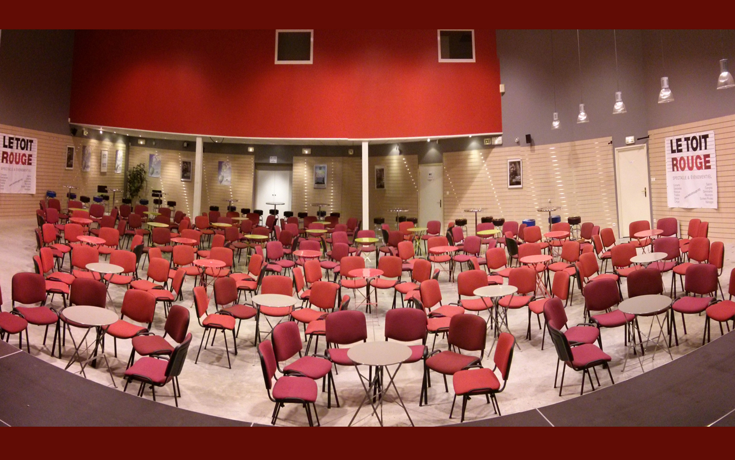 Cabaret Le Toit Rouge