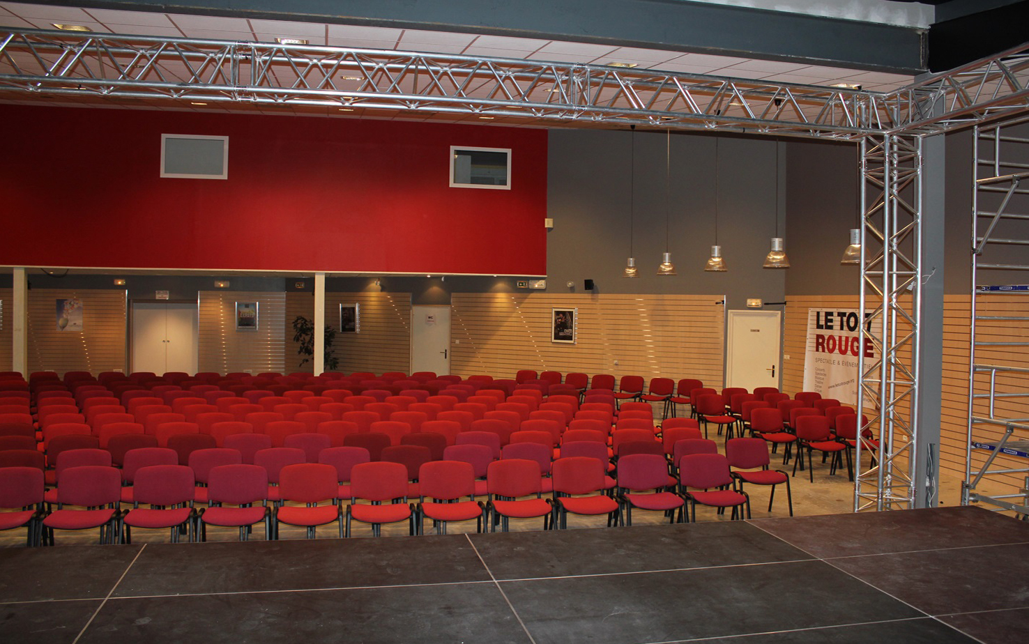Salle Le Toit Rouge